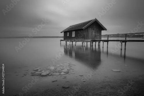 Obraz domek na wodzie