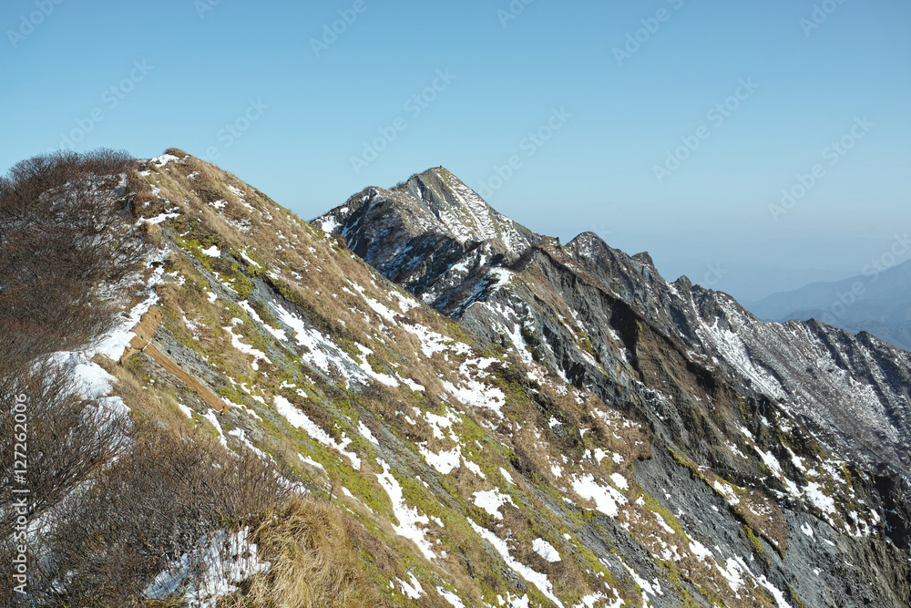 晩秋の大山　南壁