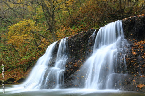 葛丸渓流　紅葉の一の滝 © yspbqh14