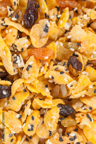 Cornflakes with almond, honey, sesame and dried fruits
