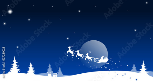 Rentierschlitten mit Weihnachtsmann im Wald