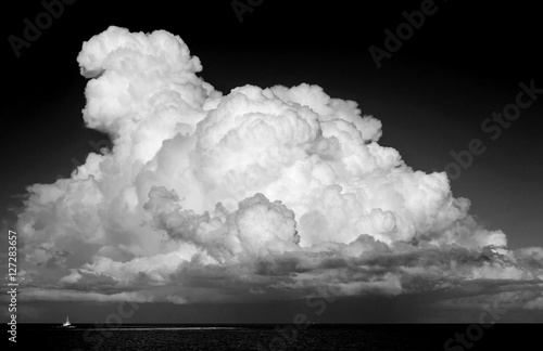 beautiful cumulus cloud over ocean