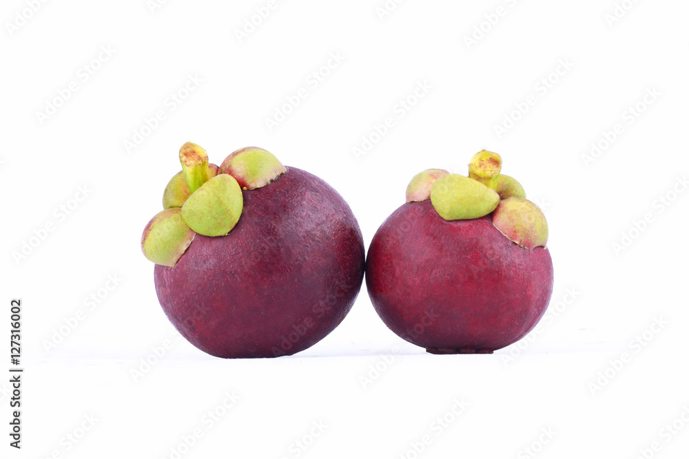 Fototapeta premium purple mangosteen queen of fruits (Garcinia mangostana Linn) on white background healthy mangosteen fruit food isolated 