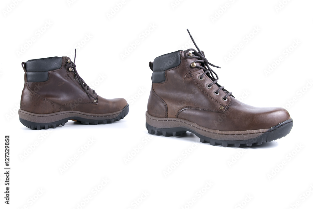 Bota masculina em Pele castanha fundo branco Bota masculina em Pele castanha fundo branco