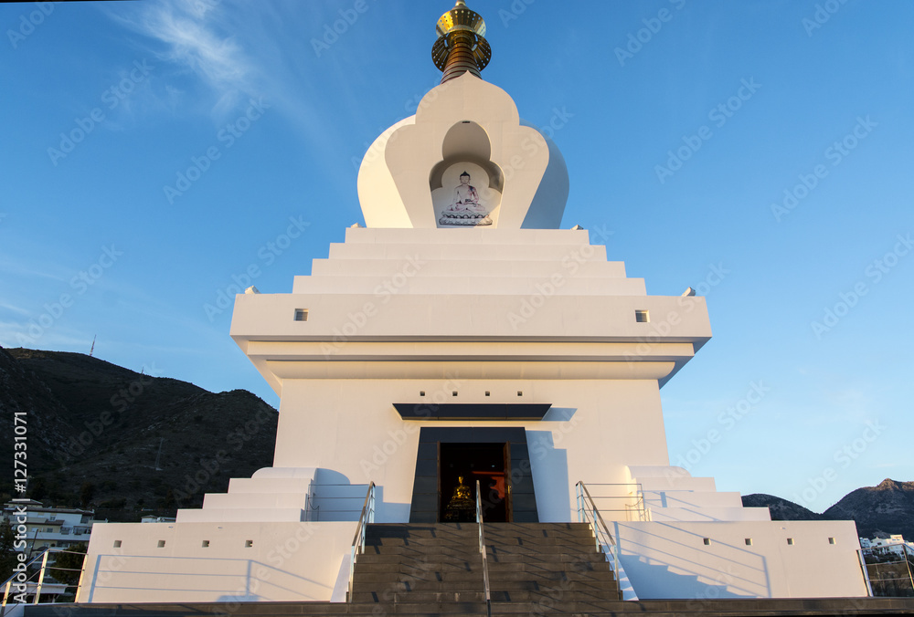 Großer Buddha Tempel in Spanien Großer Buddha Tempel in Spanien