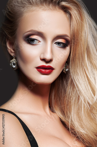Fashion blonde woman with beautiful face