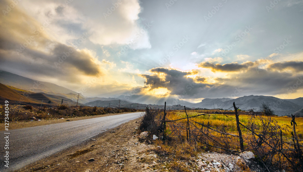Obraz premium Mountains and clouds 