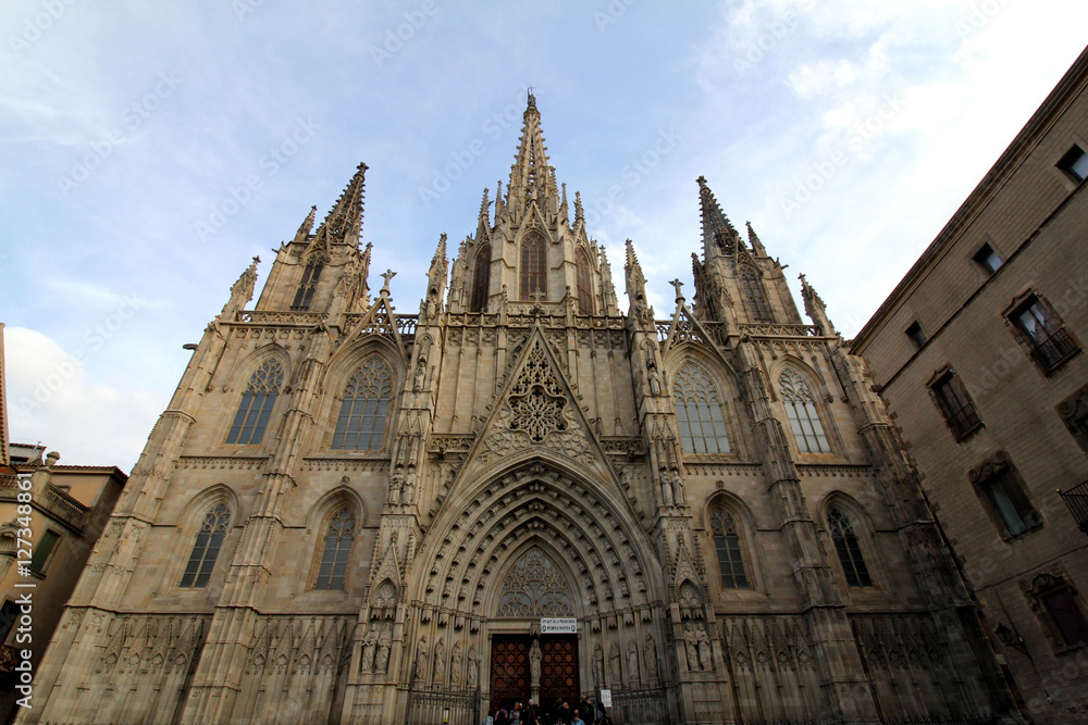 Cattedrale di Barcellona: la facciata