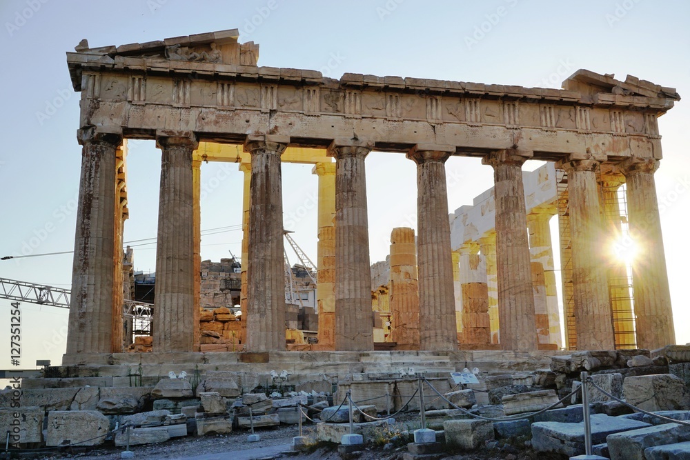 Fototapeta premium The Ancient Acropolis in Athens, Greece