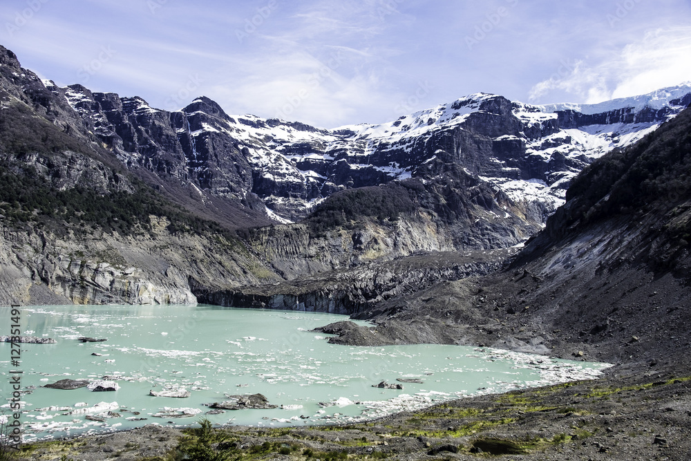 Obraz premium El Tronador avalanches