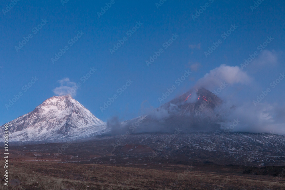 Obraz premium Eruption. Klyuchevsoy volcano.