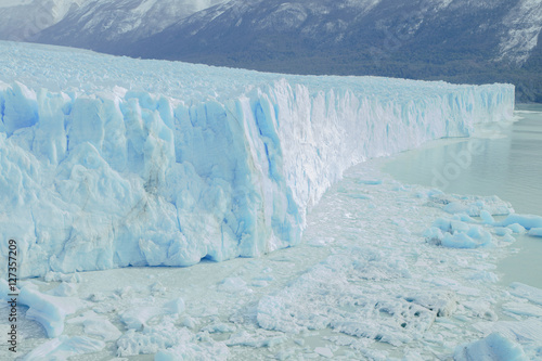 PERITO MORENO GLACIER, PATAGONIA ARGENTINA