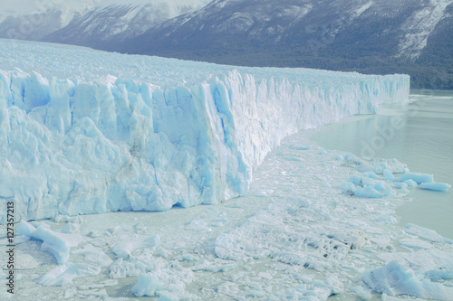 PERITO MORENO GLACIER, PATAGONIA ARGENTINA