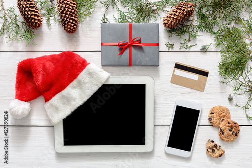 Christmas online shopping background © Prostock-studio