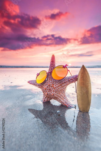 Photography Starfish surfer on beach