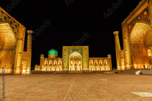 Samarkand Registan Square at nigth. Tilla-Kari Madrasa photo