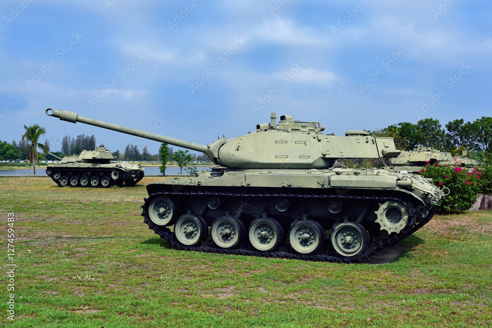 Battle tank Battle tank