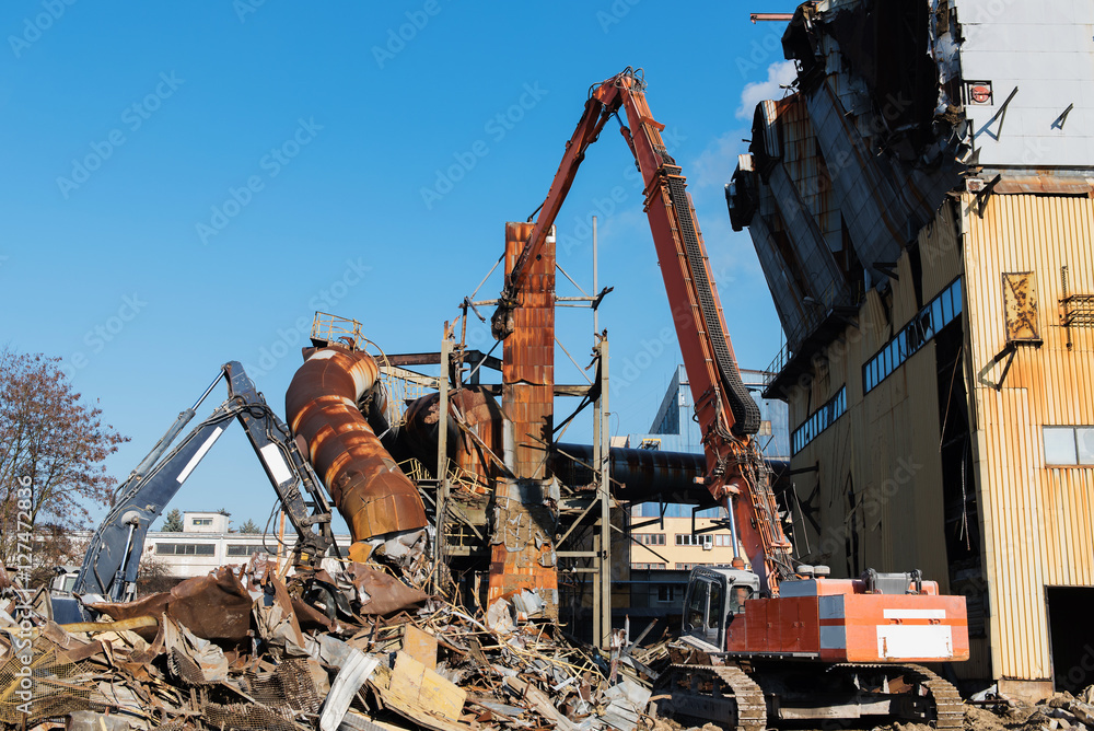 Recycling of scrap metal Recycling of scrap metal