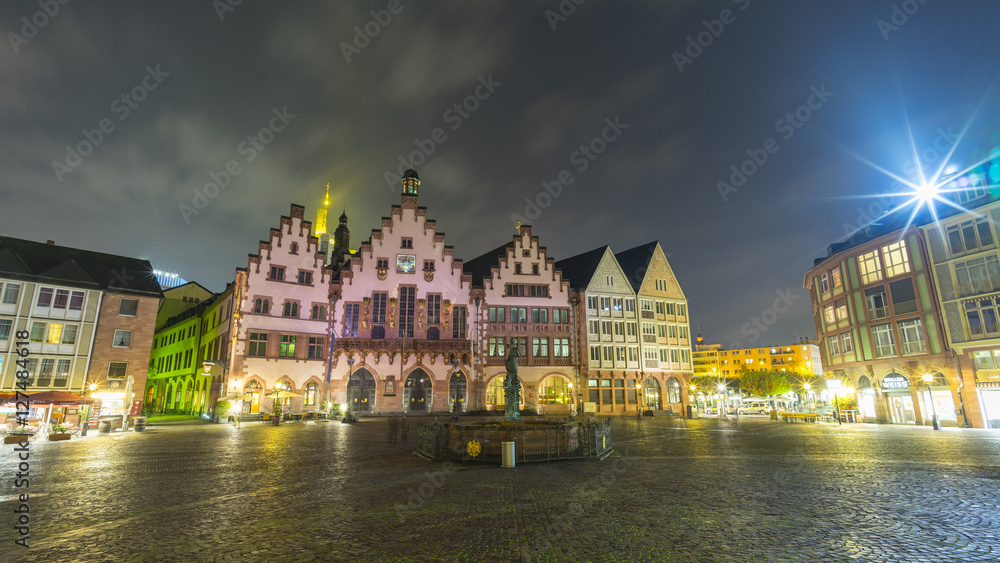 Fototapeta premium Street view of Frankfurt am Main
