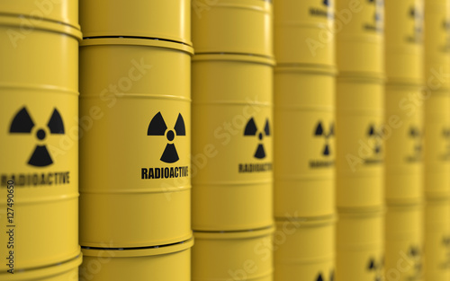 Fotografia 3D rendering of yellows barrels containing radioactive material