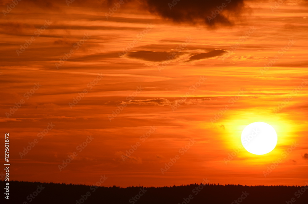 Malerischer Sonnenuntergang / Beautiful Sunset Malerischer Sonnenuntergang / Beautiful Sunset