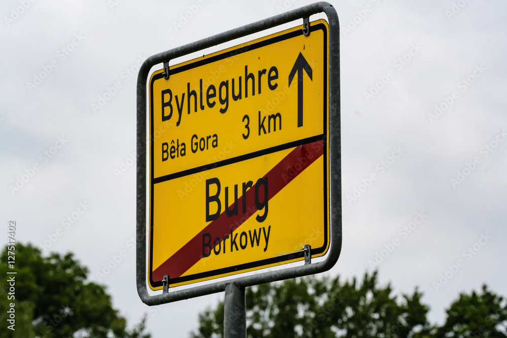 Ortsausgangsschild des Spreewalddorfes Burg Ortsausgangsschild des Spreewalddorfes Burg