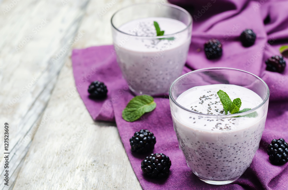 Blackberry Greek yogurt chia seed pudding Blackberry Greek yogurt chia seed pudding