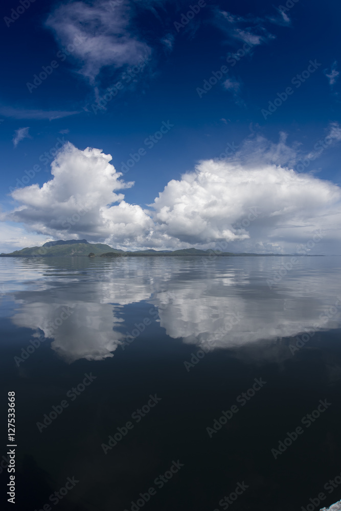 Obraz premium Cloud Reflection, Frederick Sound, Alaska