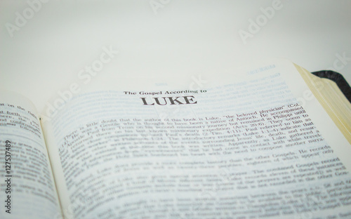 Canvas-taulu The Gospel According to Luke