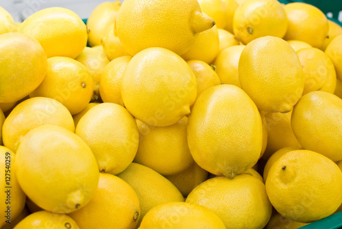 Obraz na płótnie group lemons w salonie