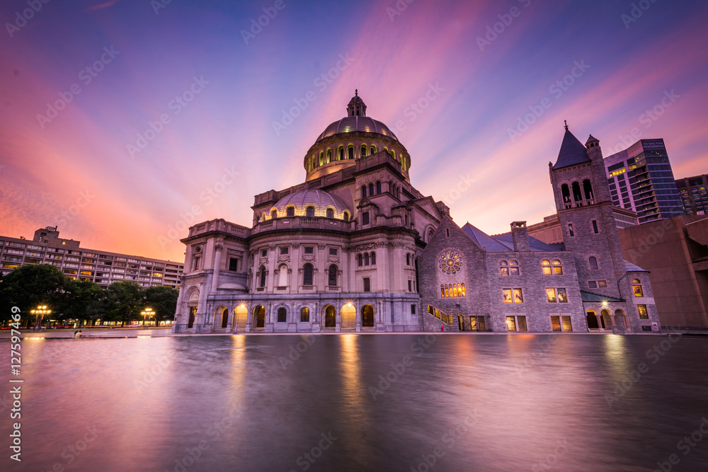 Obraz premium The Church of Christ, Scientist at sunset, at the Christian Scie