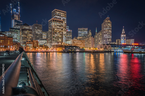 Obraz na płótnie Port of San Francisco from Pier 14 w salonie