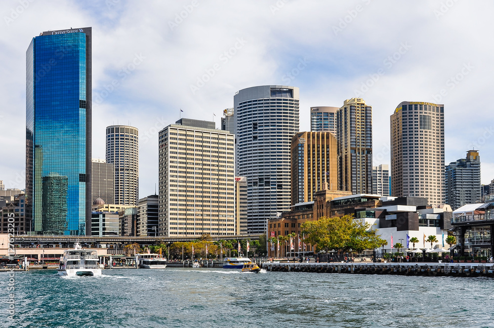 Fototapeta premium CBD from the Manly Ferry in Sydney, Australia