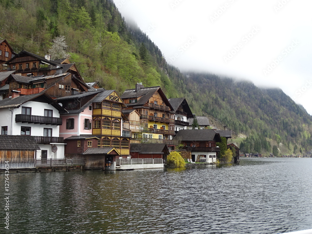 A bucolic and charming Hallstatt with its lakeside cottages.