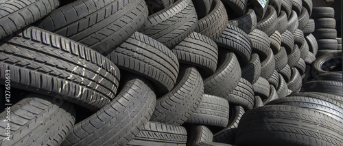 Panoramic tyres stacked recycling.