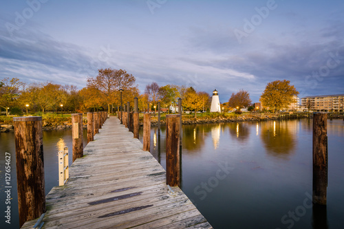 Pier and Concord Point Lighthouse in Havre de Grace, Maryland. photo