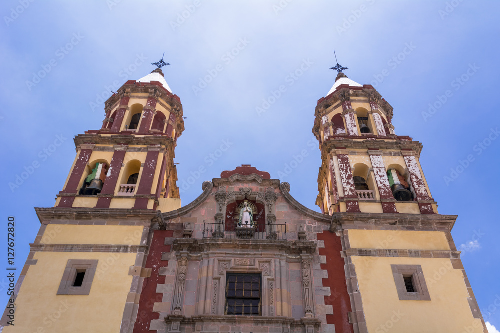 Fototapeta premium 世界遺産の街・ケレタロ
