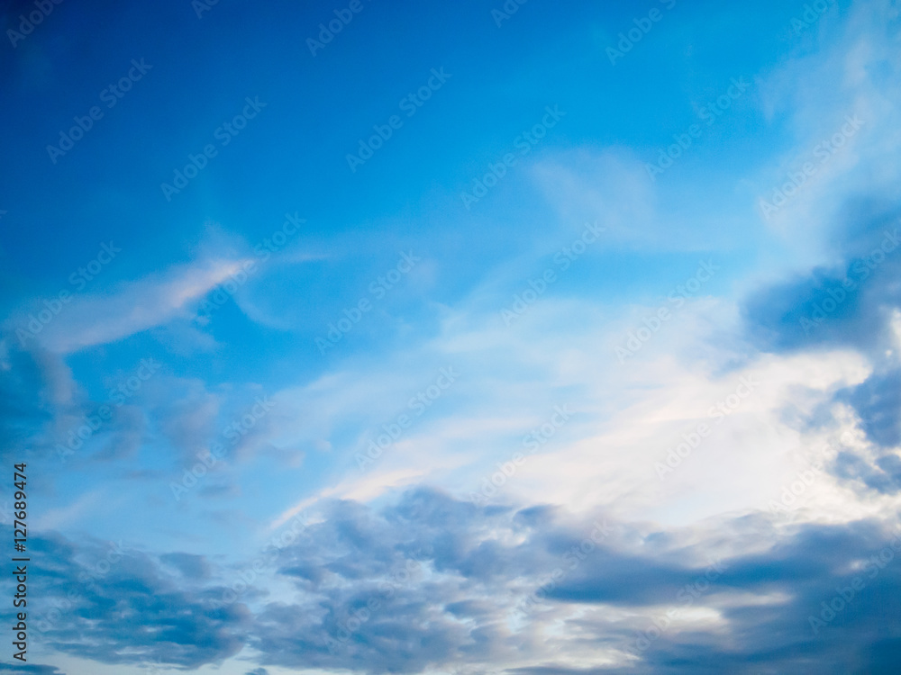 Fototapeta premium Dramatic cloudy sky