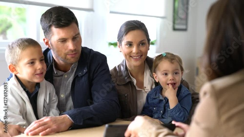 Family meeting financial adviser for house investment