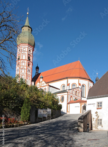 Kirche von Kloster Andechs auf dem 