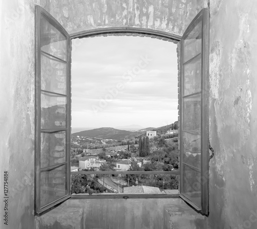Foto finestra con vista su ischia