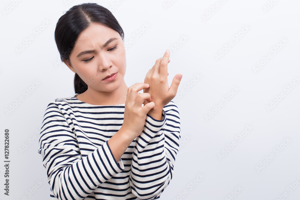 Woman has itching Woman has itching