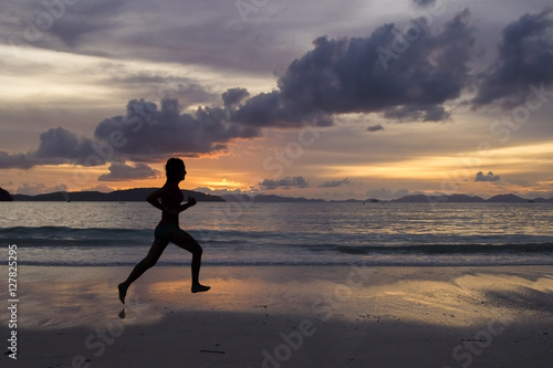 Correr al atardecer