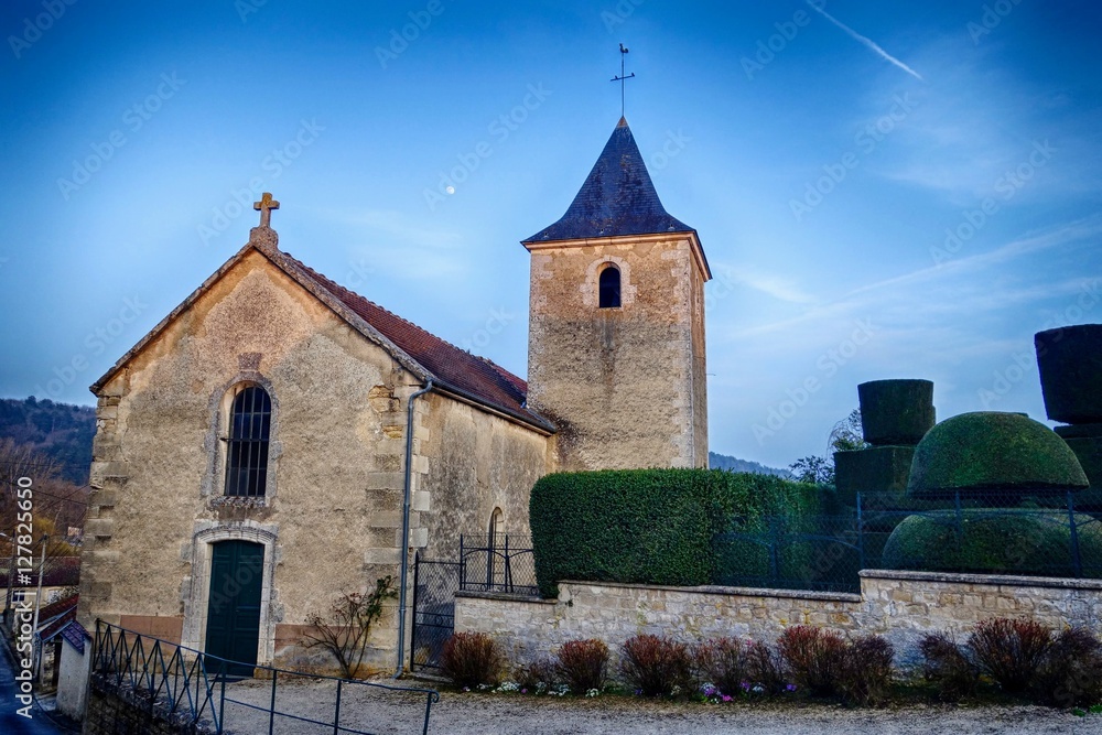 Fototapeta premium Church of Agentenay, Burgundy