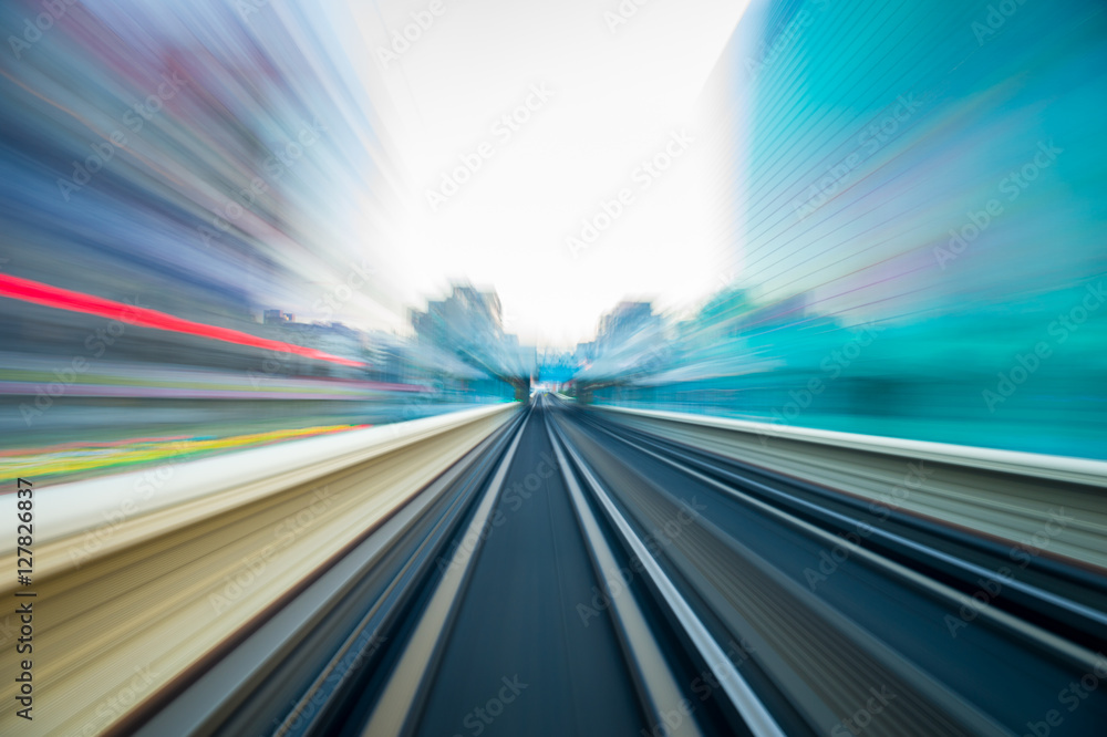 Obraz premium Speed motion in urban highway road tunnel