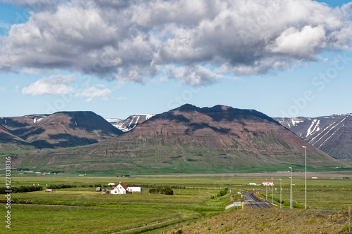 Sur la route 1 à Varmahlíð, au nord de l'Islande. photo