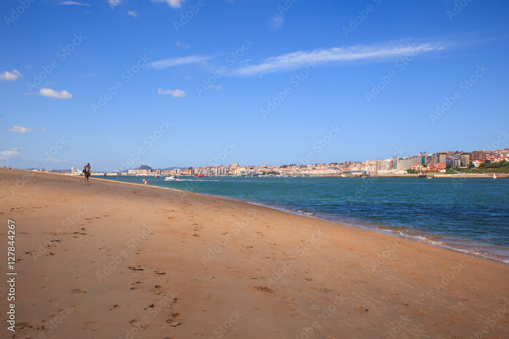 El Puntal beach, Santander