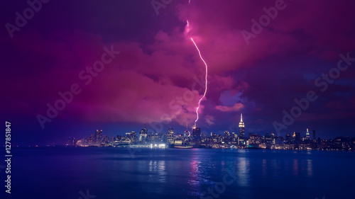 Canvas Print Midtown Strike