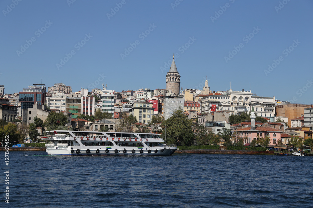 Obraz premium Karakoy and Galata Tower in Istanbul City