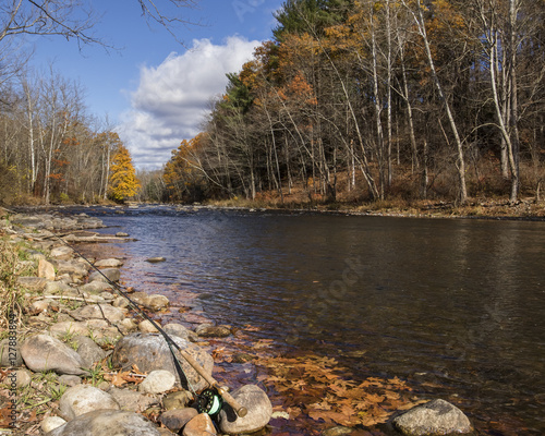 Fall fly fishing on the Farmington river